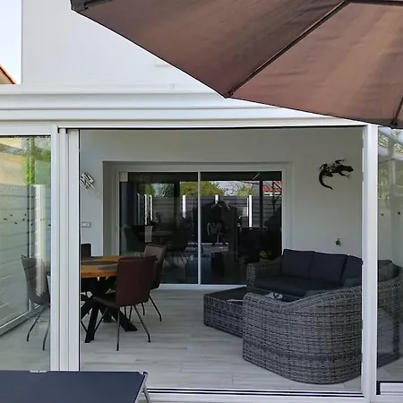 A 1km Des Plages Avec 2 Velos Elec