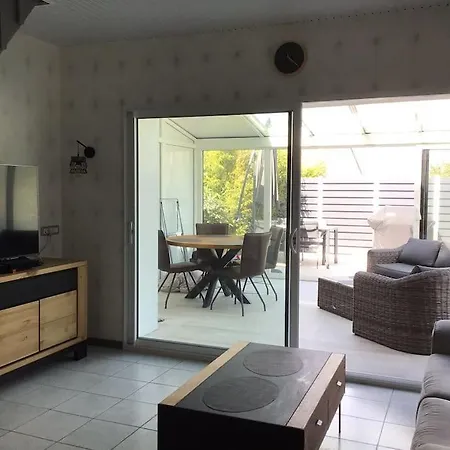 A 1km Des Plages Avec 2 Velos Elec Apartman *