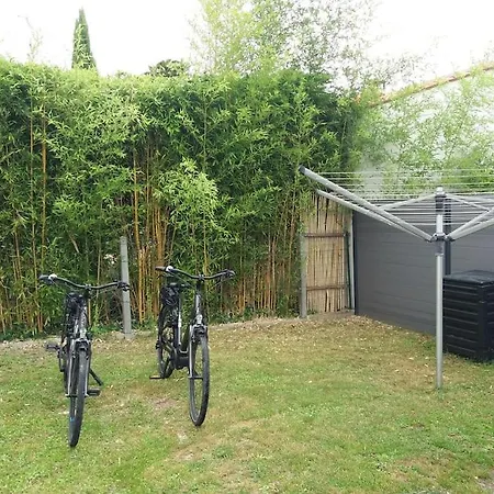 A 1km Des Plages Avec 2 Velos Elec