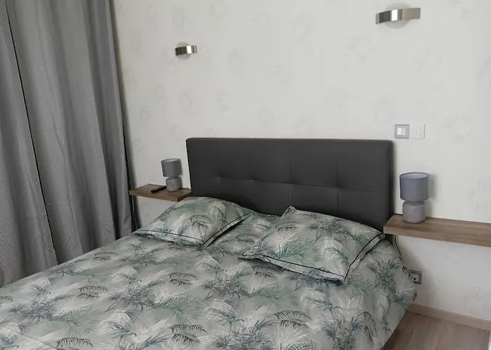 Апартаменты A 1km Des Plages Avec 2 Velos Elec