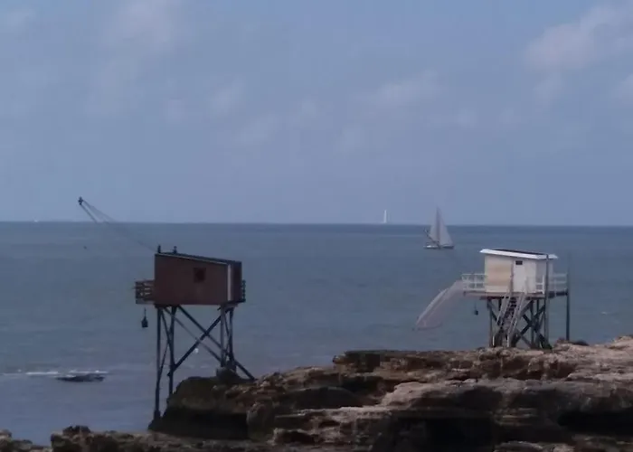 Апартаменты A 1km Des Plages Avec 2 Velos Elec *