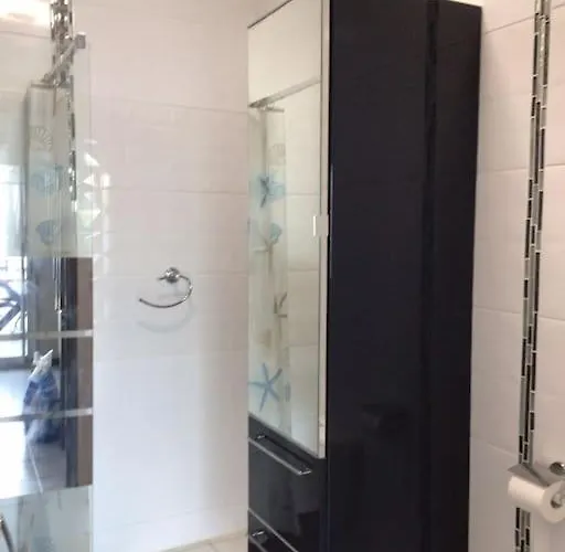 Апартаменты A 1km Des Plages Avec 2 Velos Elec *